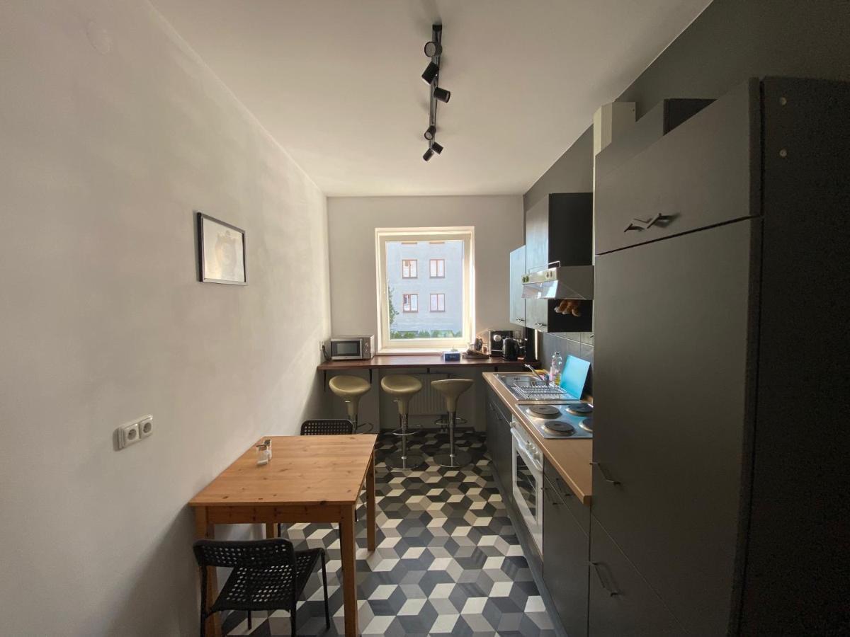 Pokoje Nowoursynowska Hostel Варшава Екстериор снимка