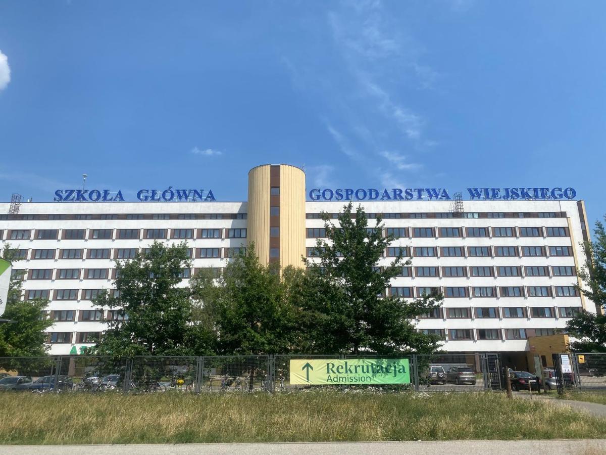 Pokoje Nowoursynowska Hostel Варшава Екстериор снимка